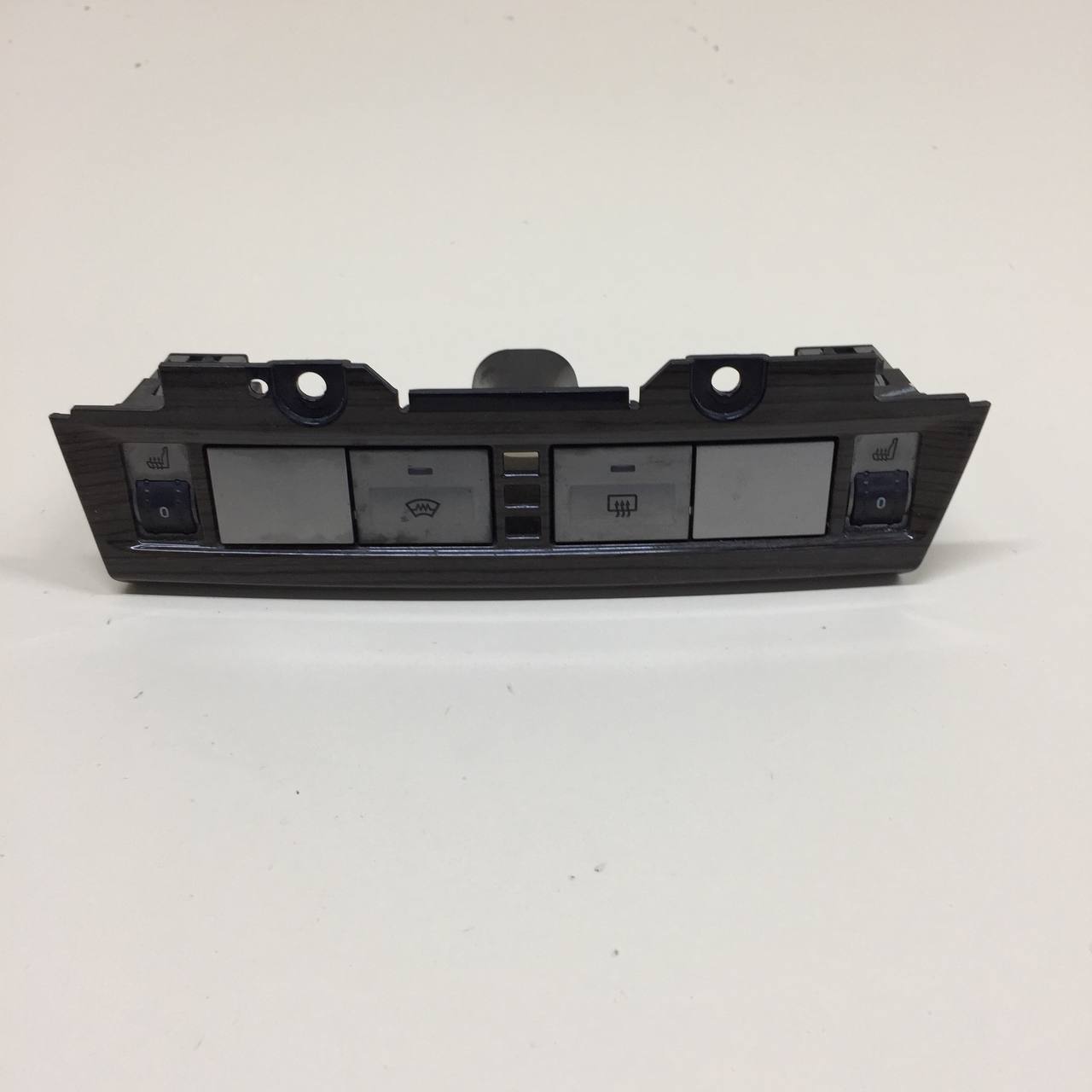 Блок кнопок Ford Focus 2 (DB) 2008-2011 Блок кнопок Ford Focus 2 (DB) 2008-2011