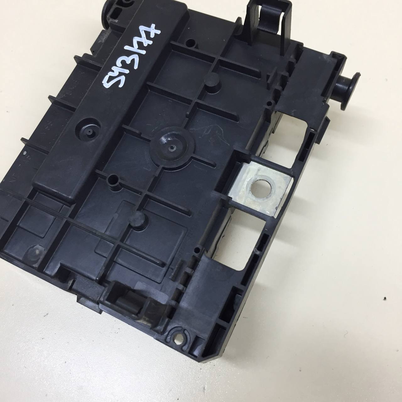 Блок предохранителей Citroen Grand C4 Picasso 2006-2014
