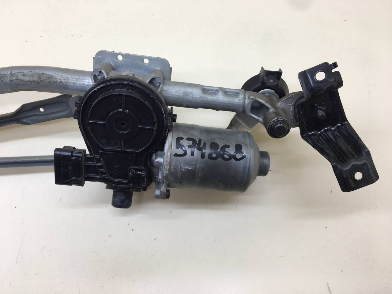 Трапеция стеклоочистителей Hyundai Elantra (CN7) 2020>