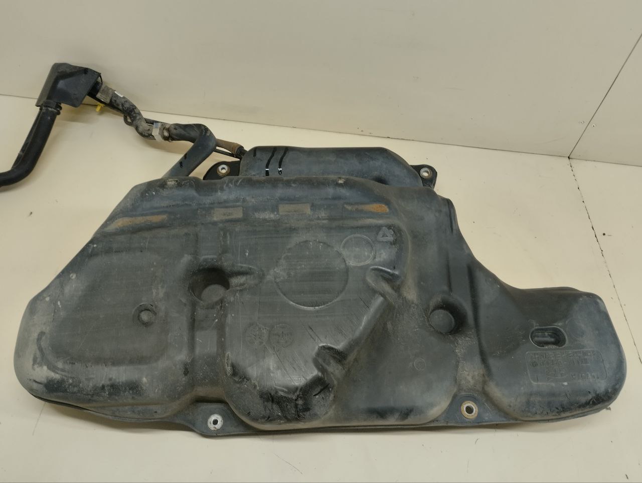 Бак топливный Toyota Corolla E150 2006-2013 Бак топливный Toyota Corolla E150 2006-2013