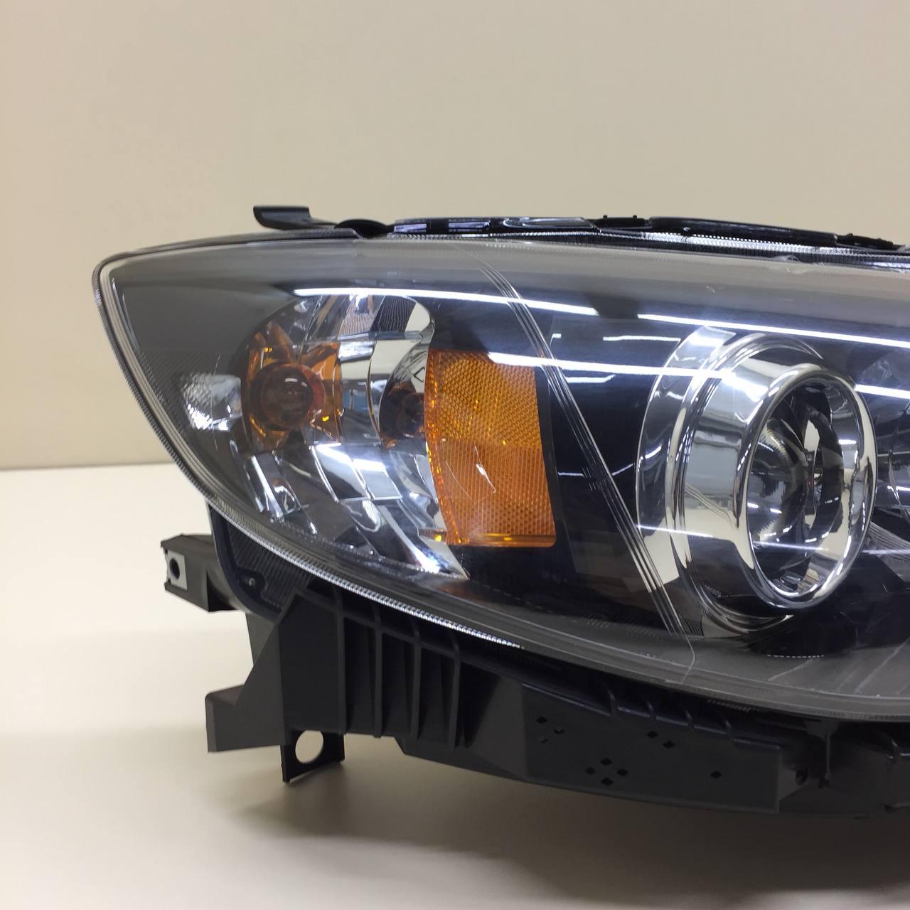 Фара правая Subaru Impreza (G12) 2007-2012