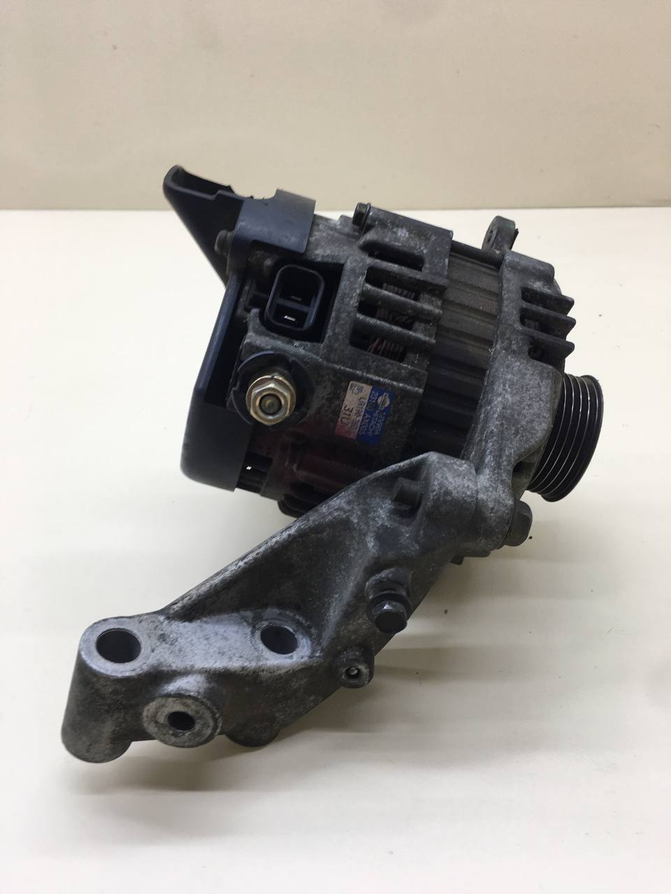 Генератор Nissan Micra (K12) 2002-2010 Генератор Nissan Micra (K12) 2002-2010