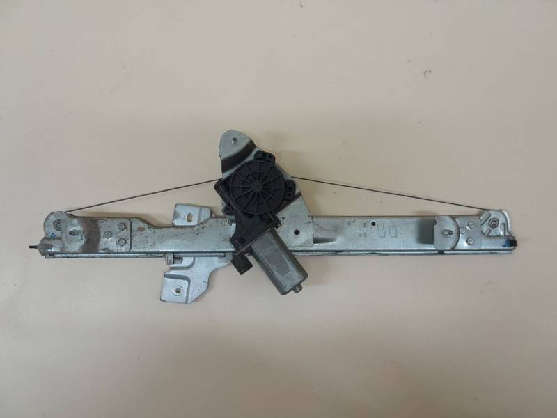 Стеклоподъемник электр. передний правый Lada Largus 2012>