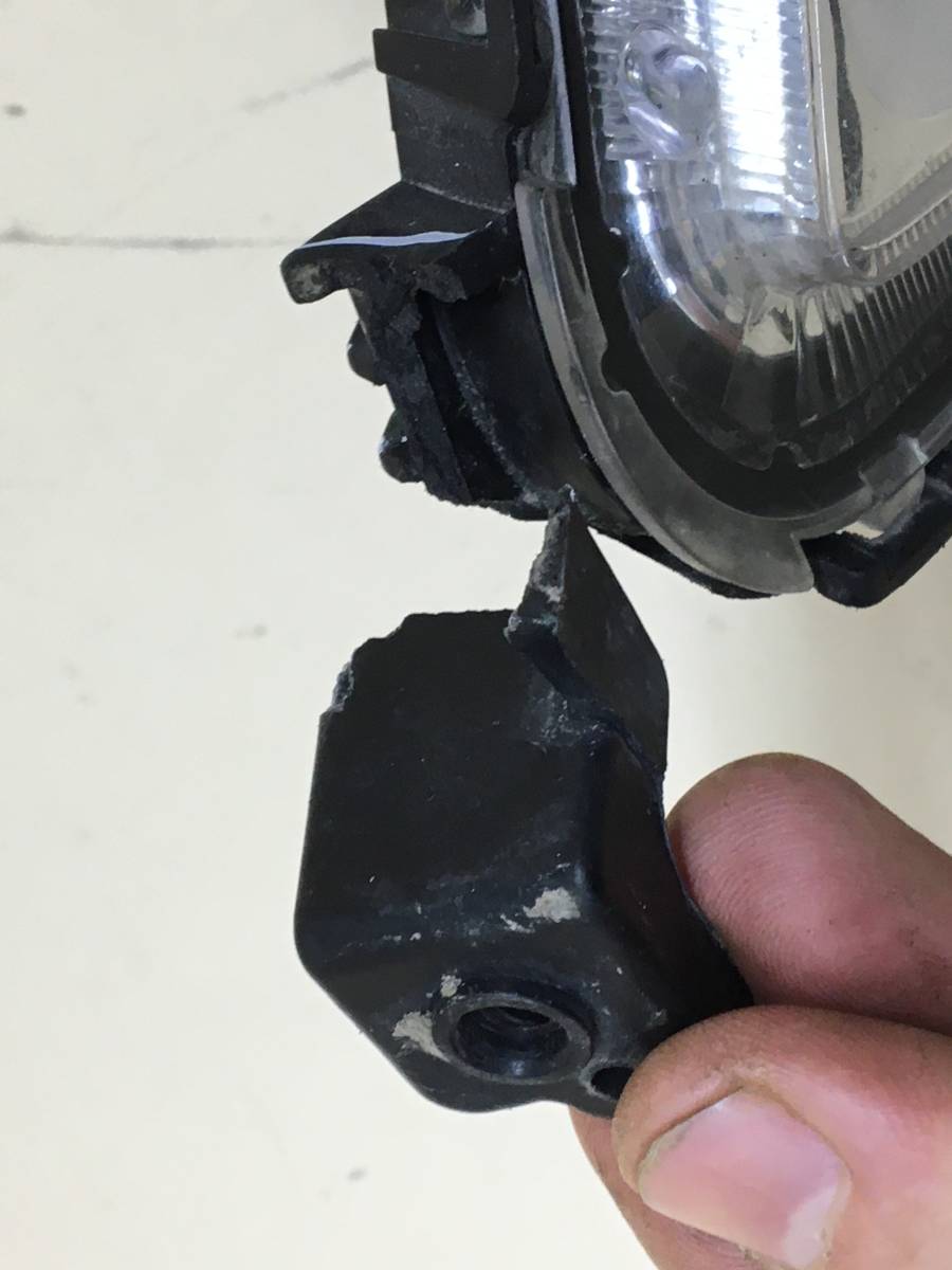 Фара противотуманная левая Kia Cerato (YD) 2013-2020