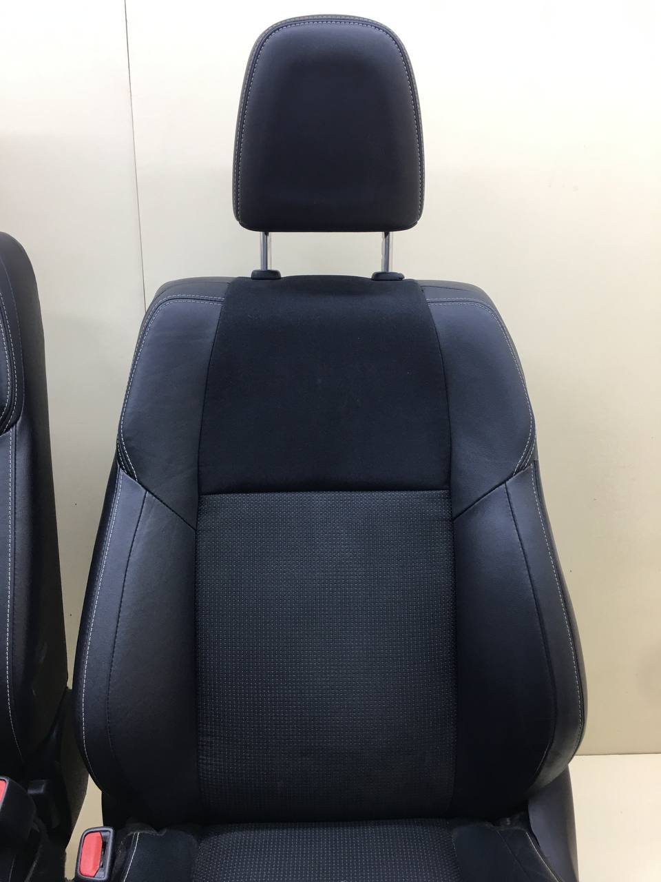 Сиденье (комплект) Toyota Rav 4 (XA40) 2013-2019