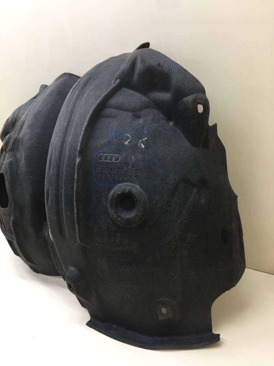 Локер передний левый Audi A6 (C7) 2011>