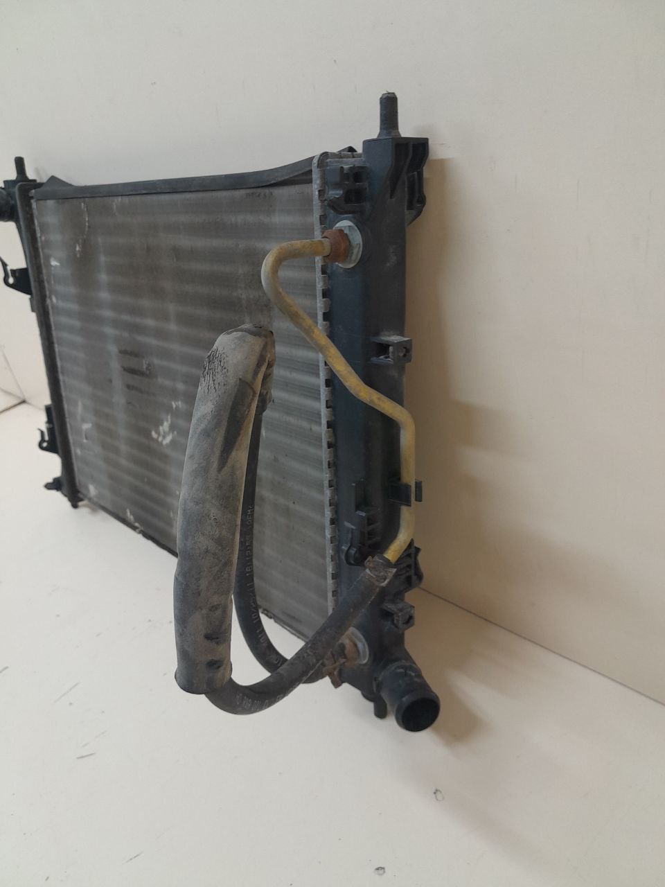 Радиатор охлаждения двигателя Hyundai Solaris (RB) 2010-2017