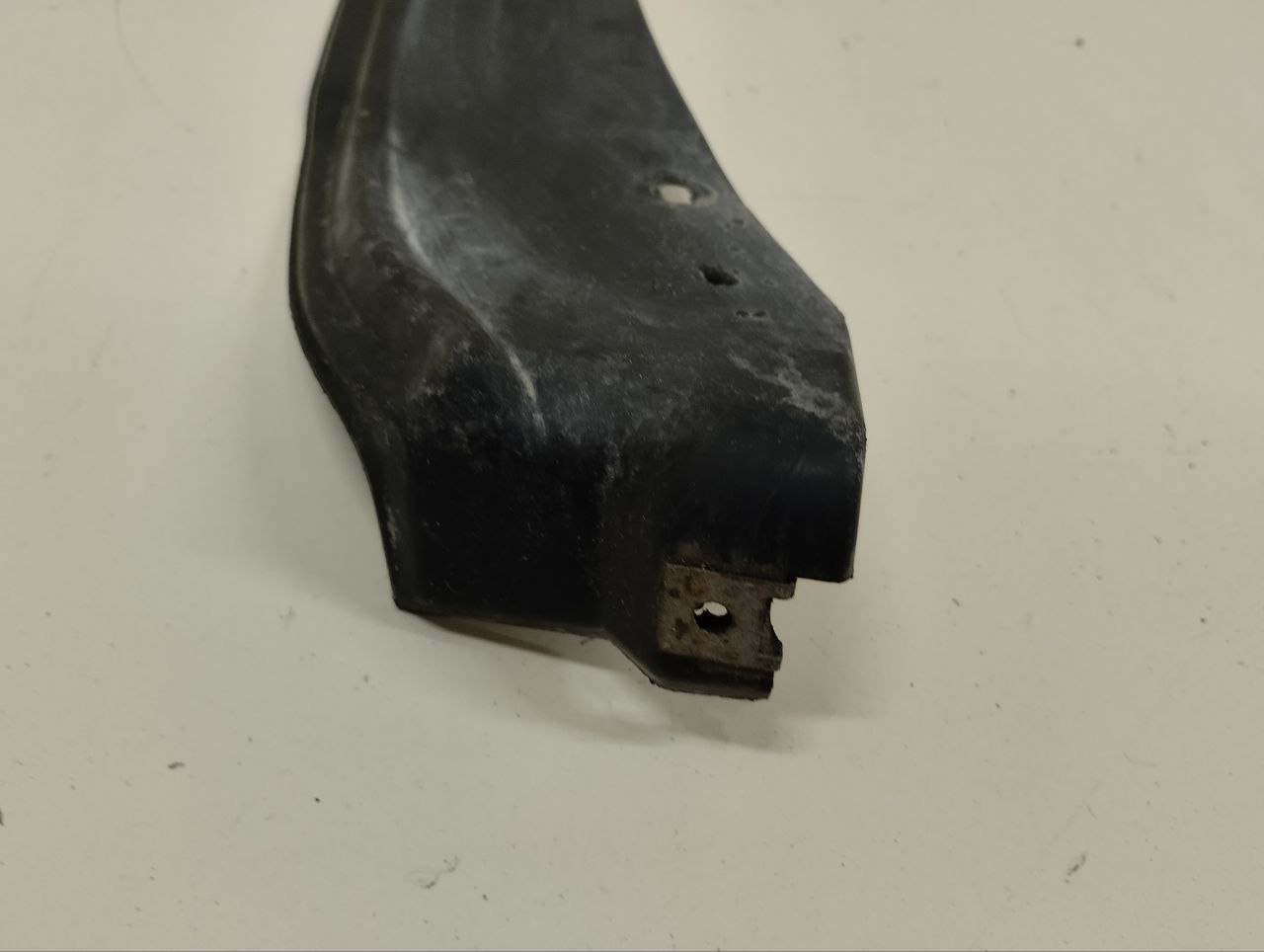 Пыльник (кузов наружные) Nissan Almera Classic (B10) 2006-2013