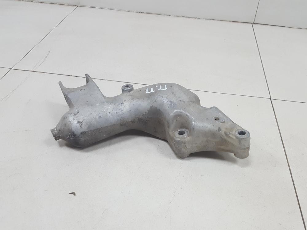 Кронштейн двигателя правый Peugeot 206 1998-2012