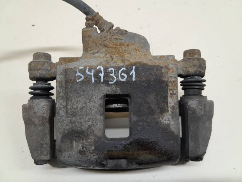 Суппорт передний правый Kia Sephia 2001-2004