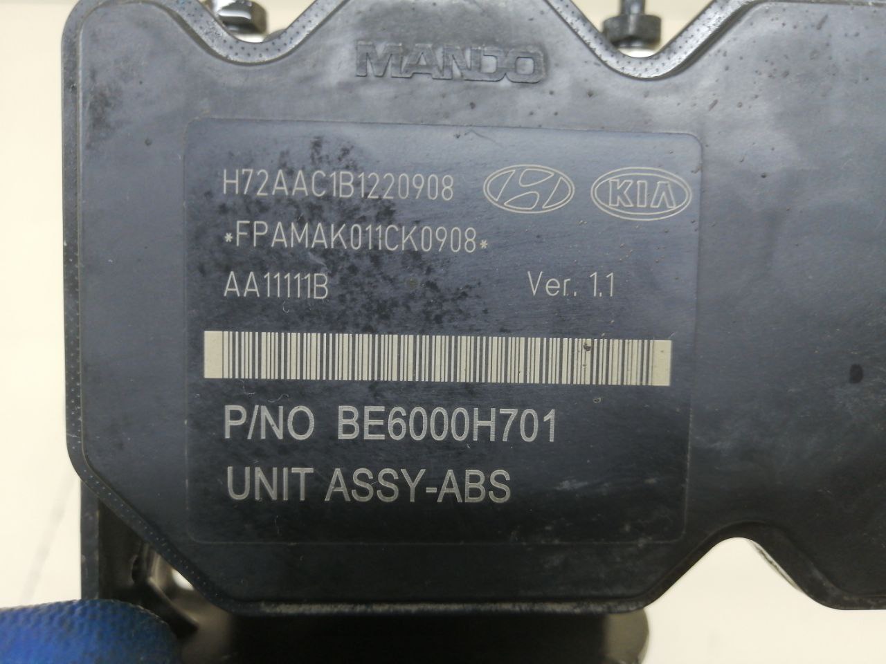 Блок ABS (насос) Kia Rio 3 (QB) 2011-2017