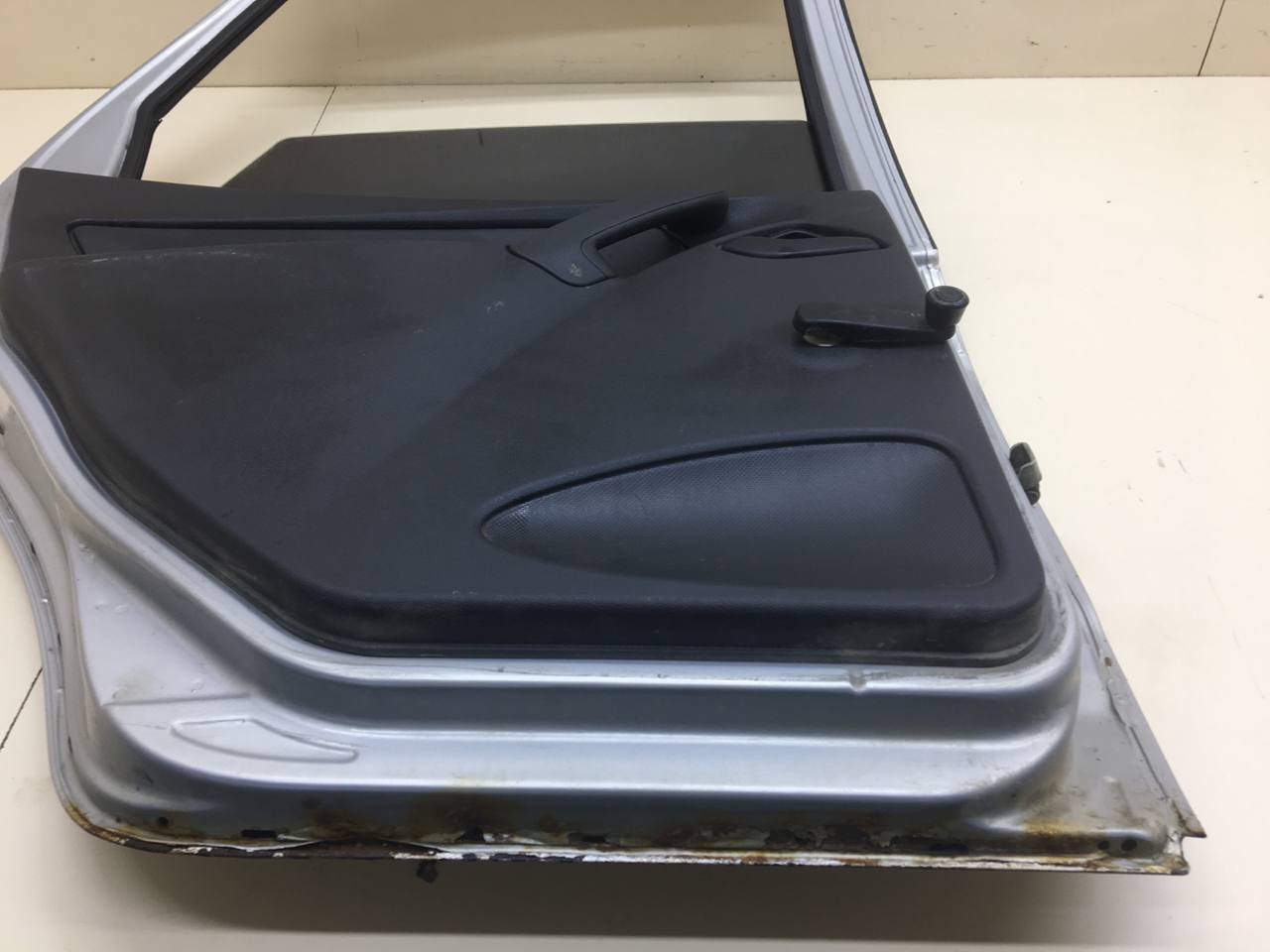 Дверь задняя левая Lada Granta 2011>