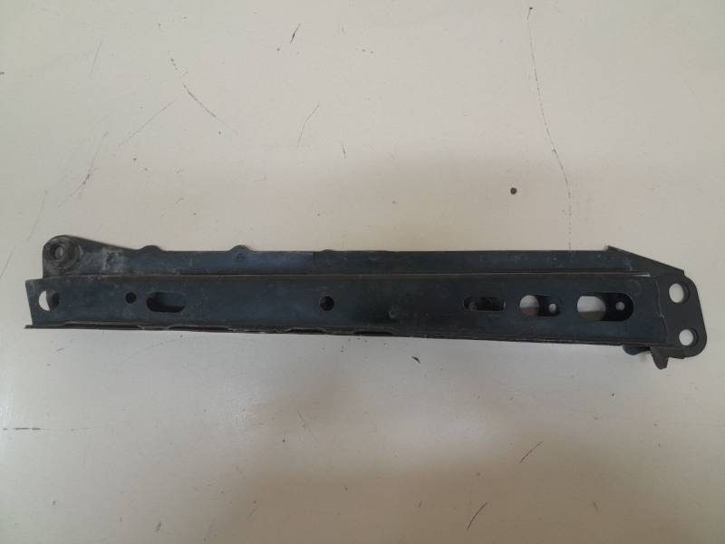 Балка передняя продольная Toyota Auris (E150) 2006-2012