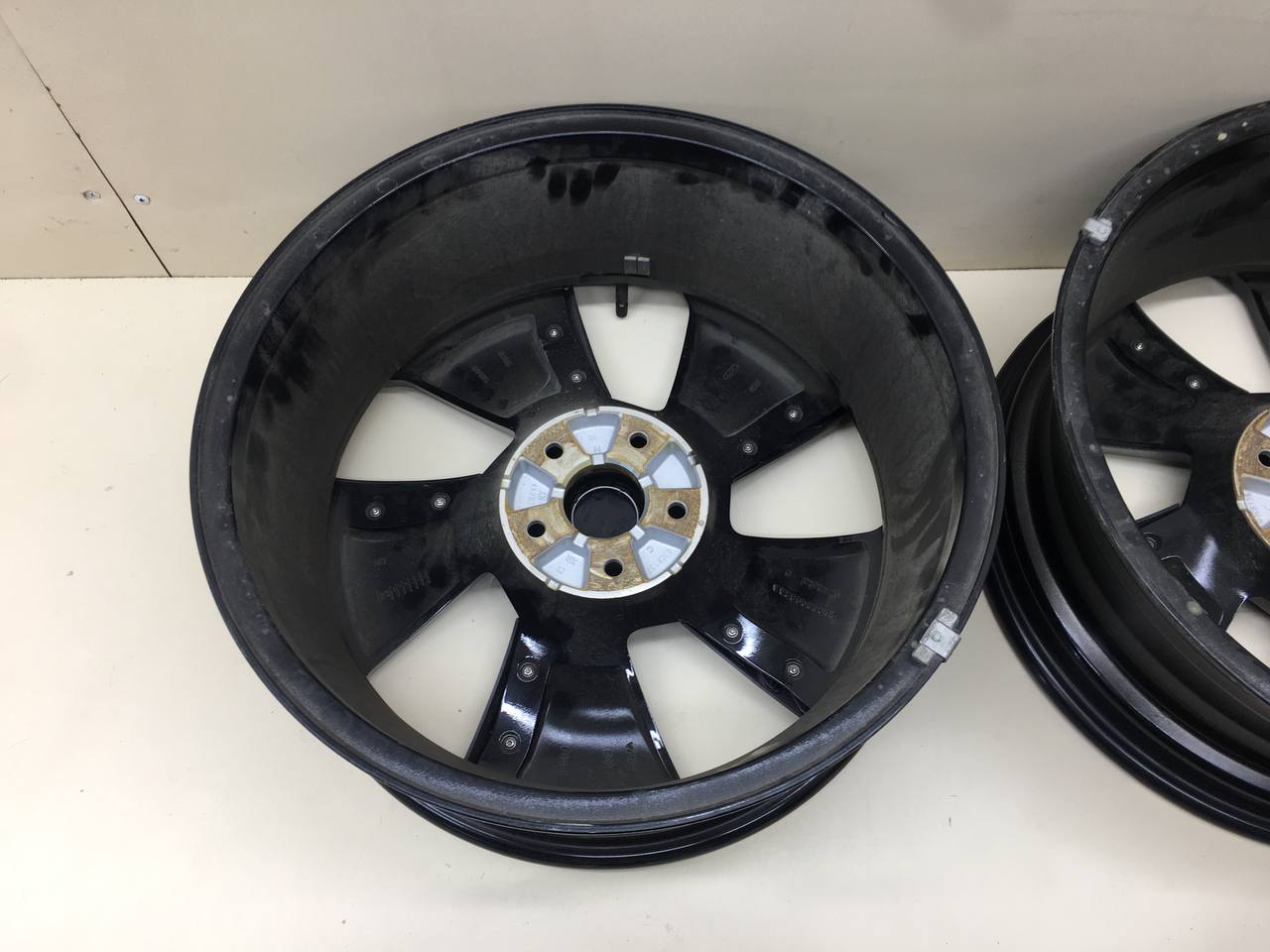 Диски к-кт R18 Литые