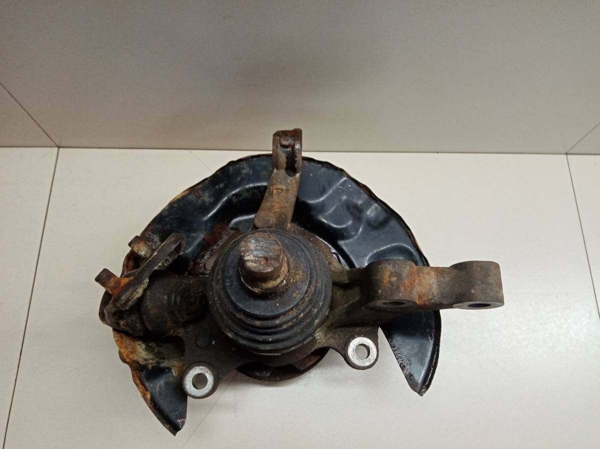 Кулак поворотный передний левый Toyota Allion (T240) 2001-2007 Кулак поворотный передний левый Toyota Allion (T240) 2001-2007