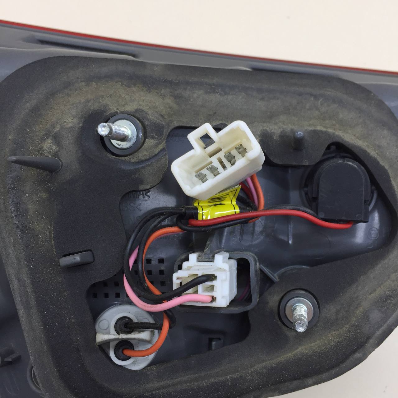 Фонарь задний внутренний правый Hyundai i40 (VF) 2011>