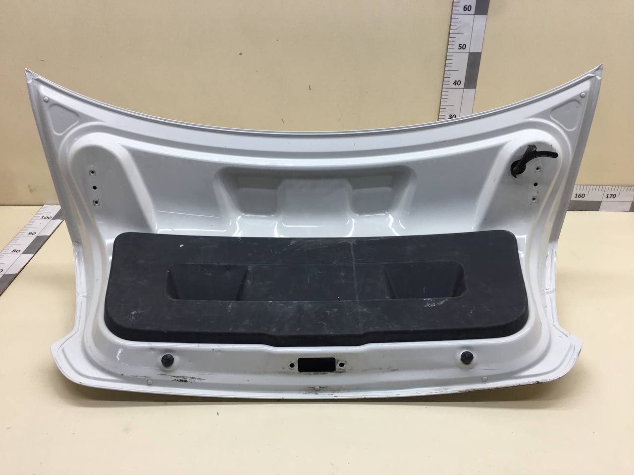 Крышка багажника Volkswagen Polo (MK5) 2011-2020