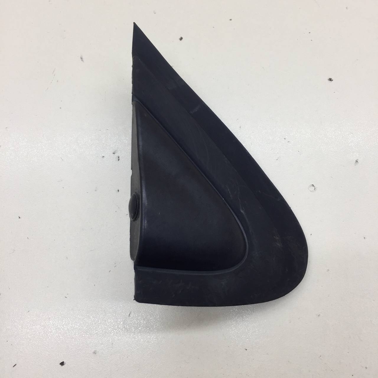 Накладка зеркала правого Citroen C5 2001-2008 Накладка зеркала правого Citroen C5 2001-2008