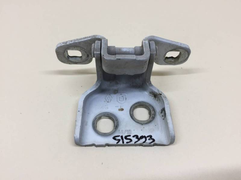 Петля двери Renault Logan (2) 2014>