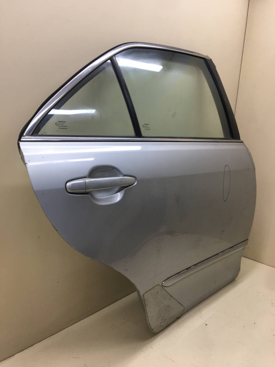 Дверь задняя правая Toyota Camry (XV40) 2006-2011 Дверь задняя правая Toyota Camry (XV40) 2006-2011