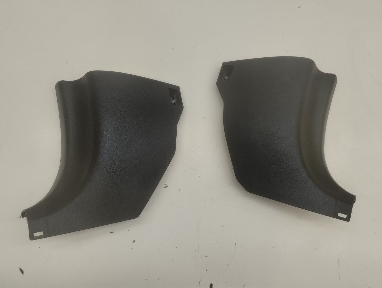 Накладка порога (внутренняя) Toyota Auris (E150) 2006-2012