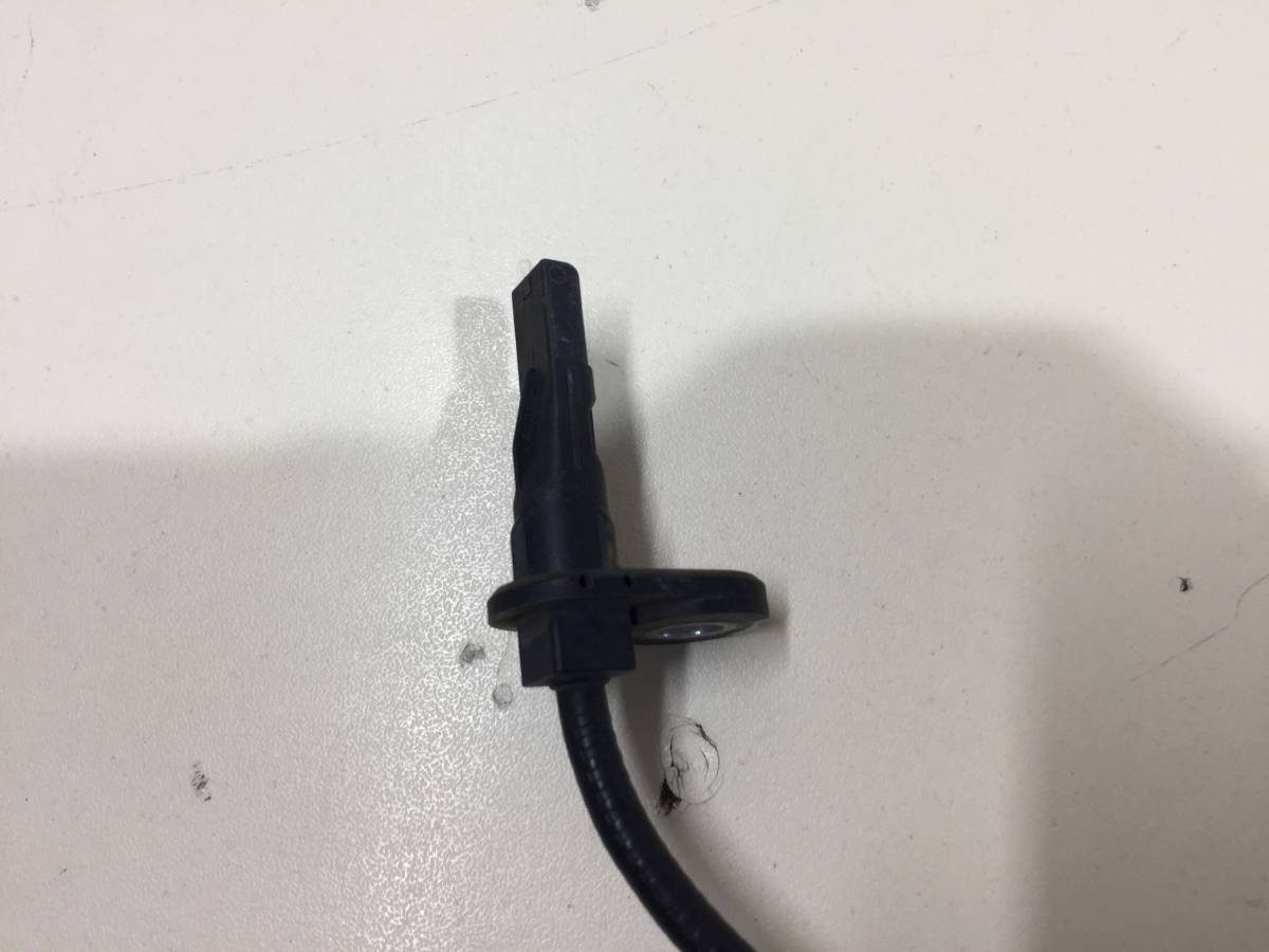 Датчик ABS передний Subaru Legacy (B14) 2010-2015