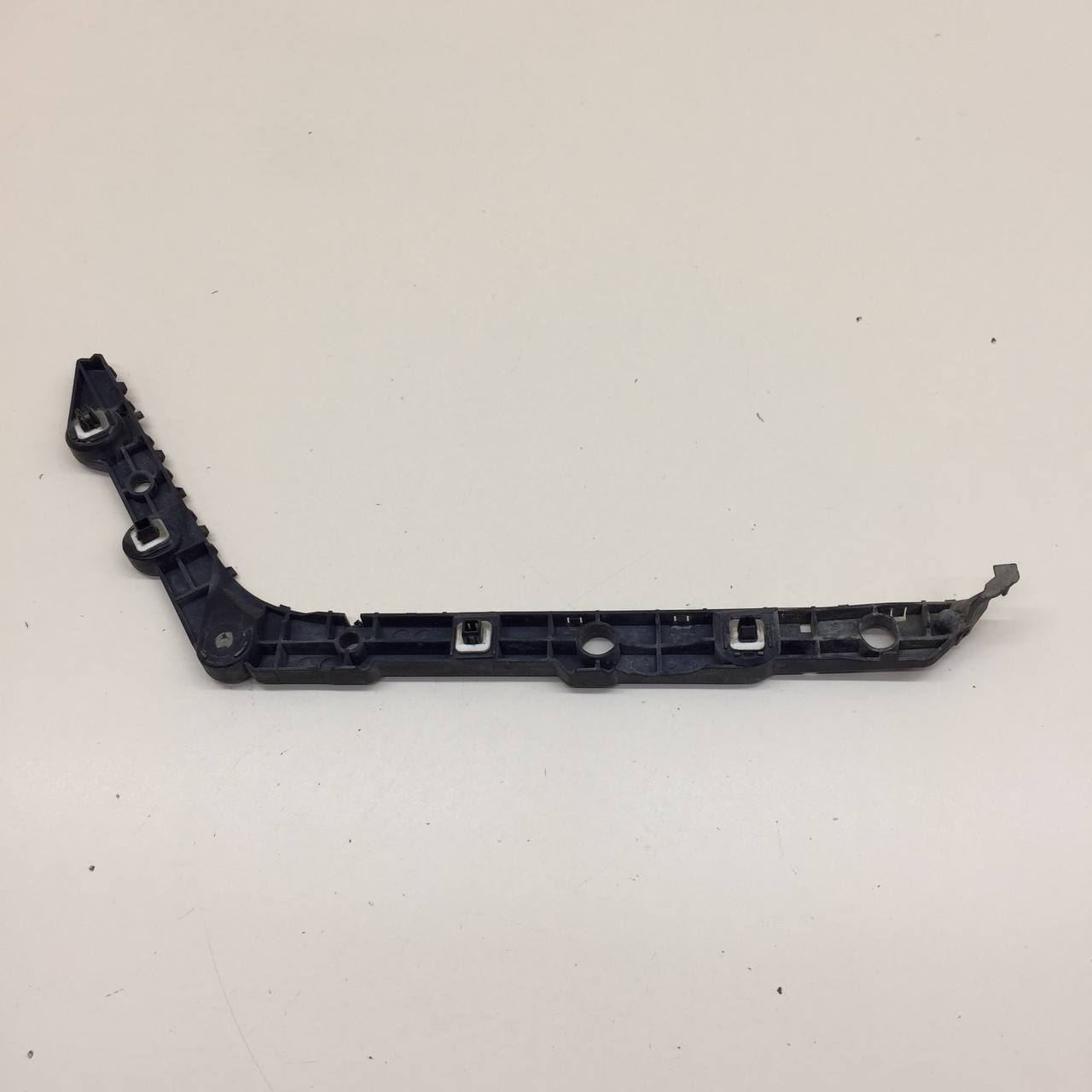 Кронштейн заднего бампера левый Nissan Sentra (B17) 2013-2017