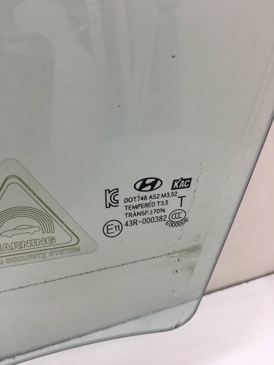 Стекло двери передней левой Hyundai Elantra (MD) 2011-2016