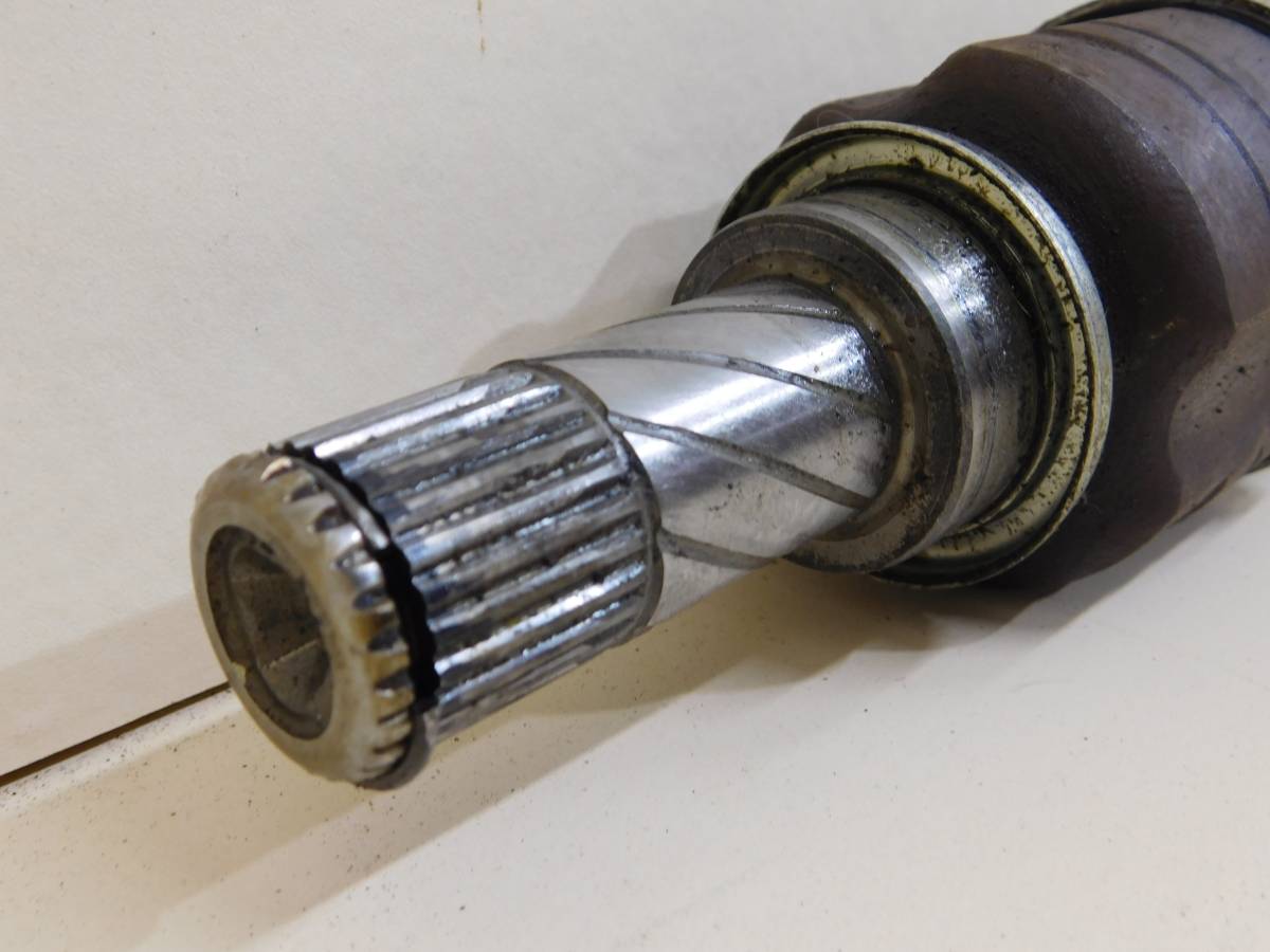 Полуось передняя правая Renault Logan (2) 2014>