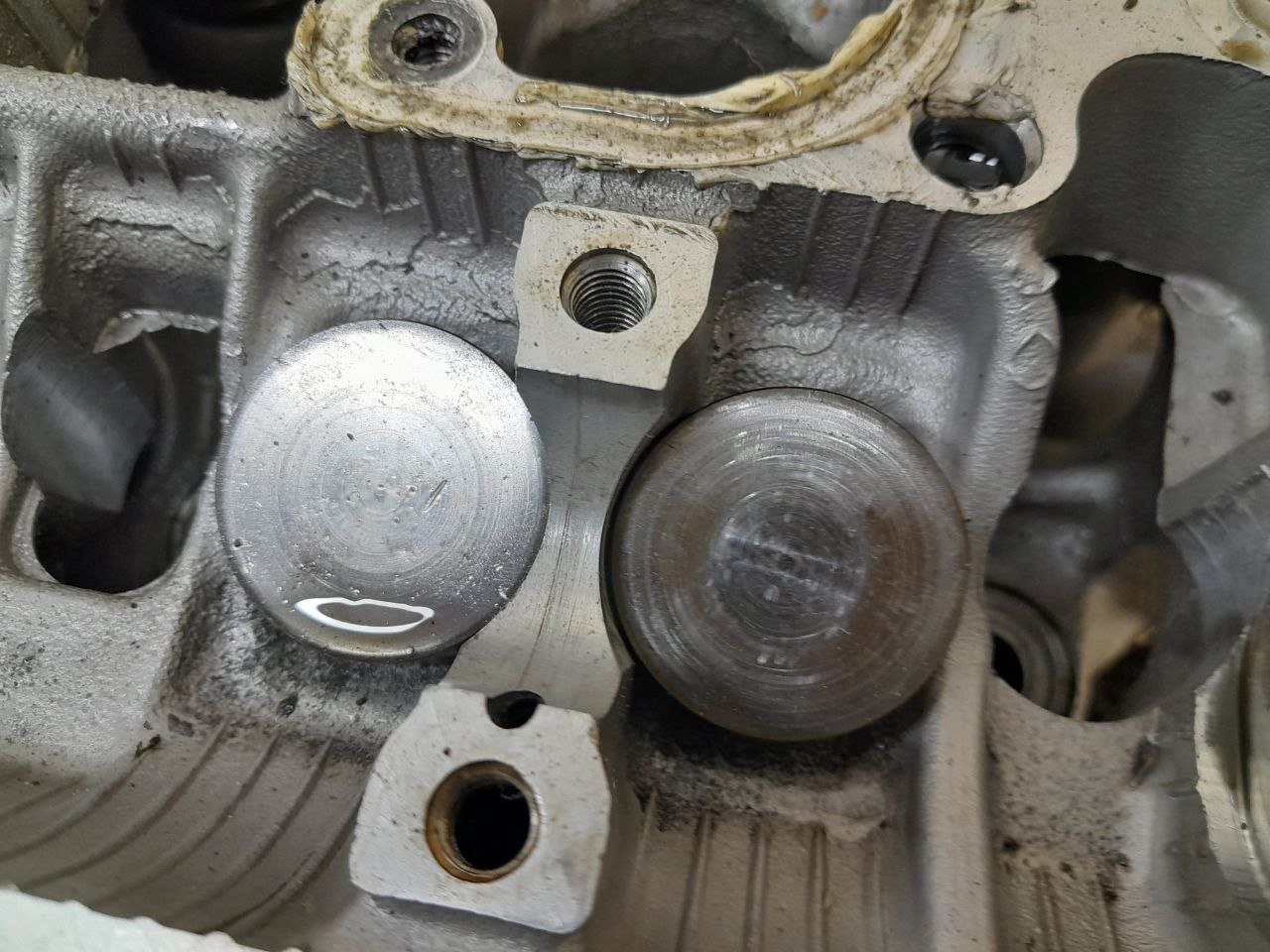 Головка блока цилиндров Mazda Mazda 3 (BK) 2002-2009 Головка блока цилиндров Mazda Mazda 3 (BK) 2002-2009