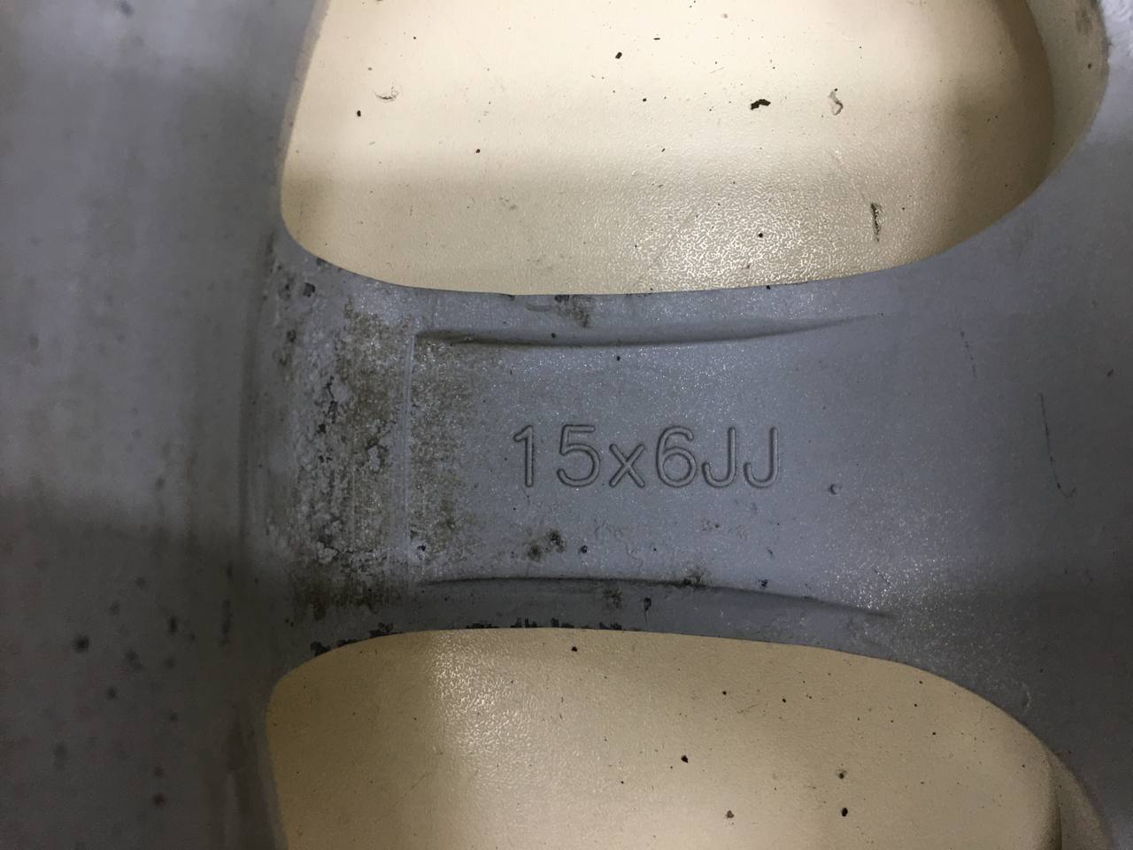 Диски к-кт R15 Литые