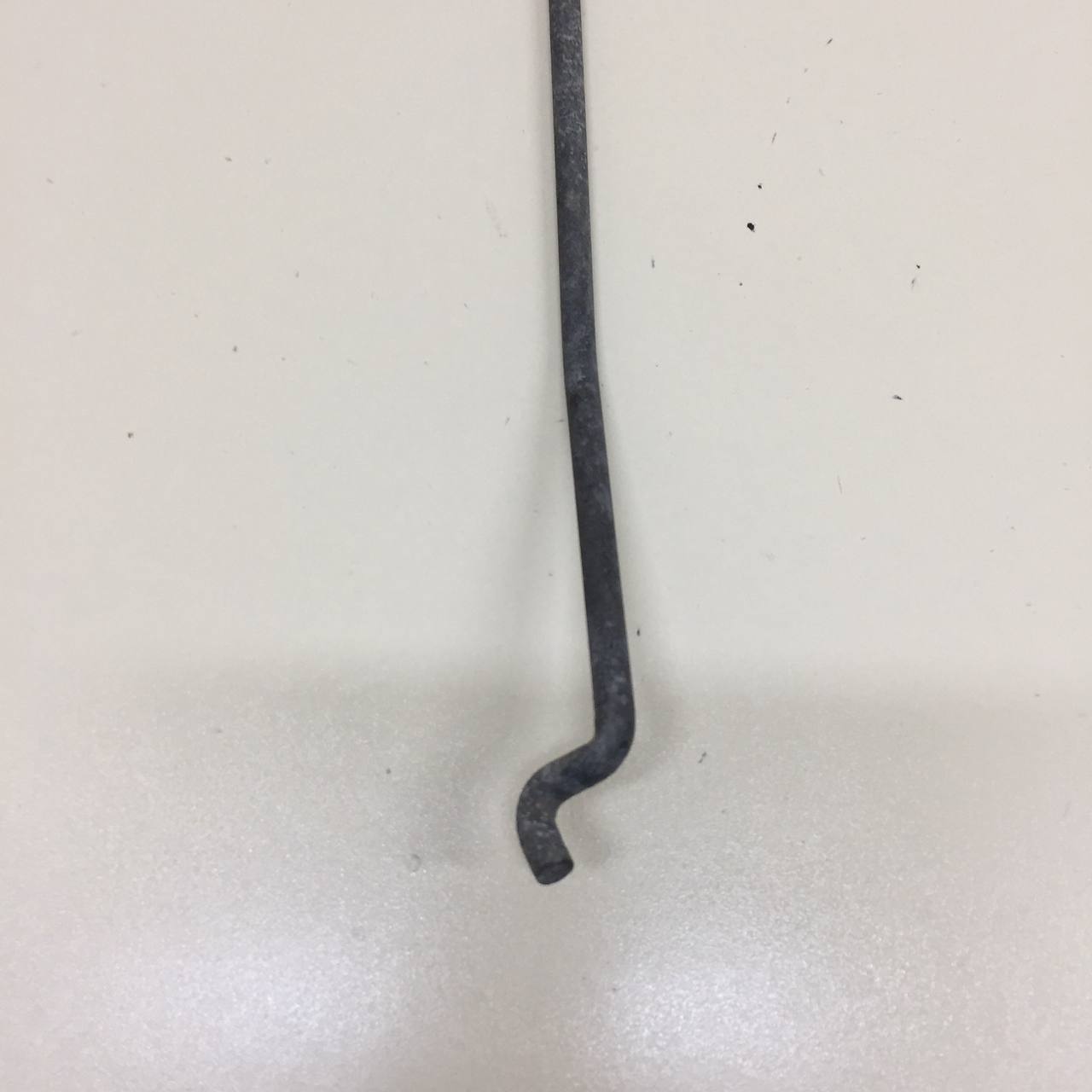 Держатель капота Mitsubishi Lancer X (CX, CY)  2007>