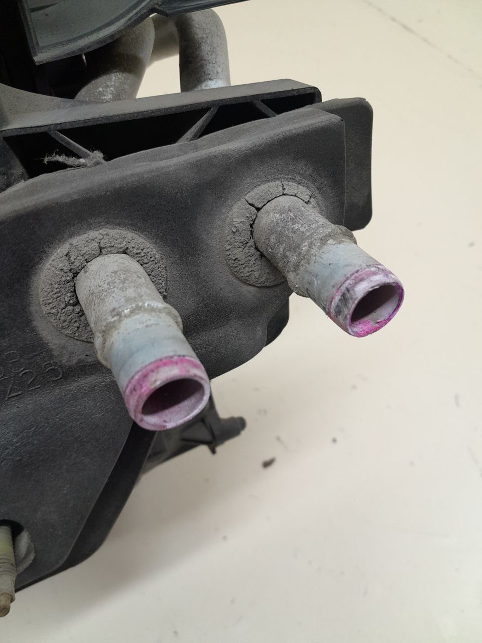 Корпус отопителя Ford Fusion (JU) 2002-2012 Корпус отопителя Ford Fusion (JU) 2002-2012
