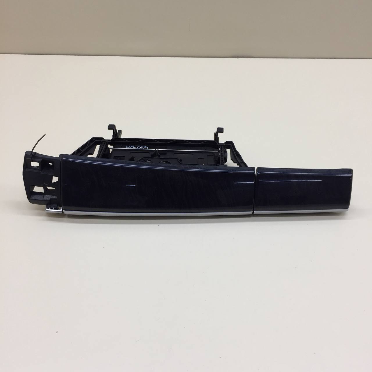 Бардачок BMW 7-Series F01,F02  2008-2015