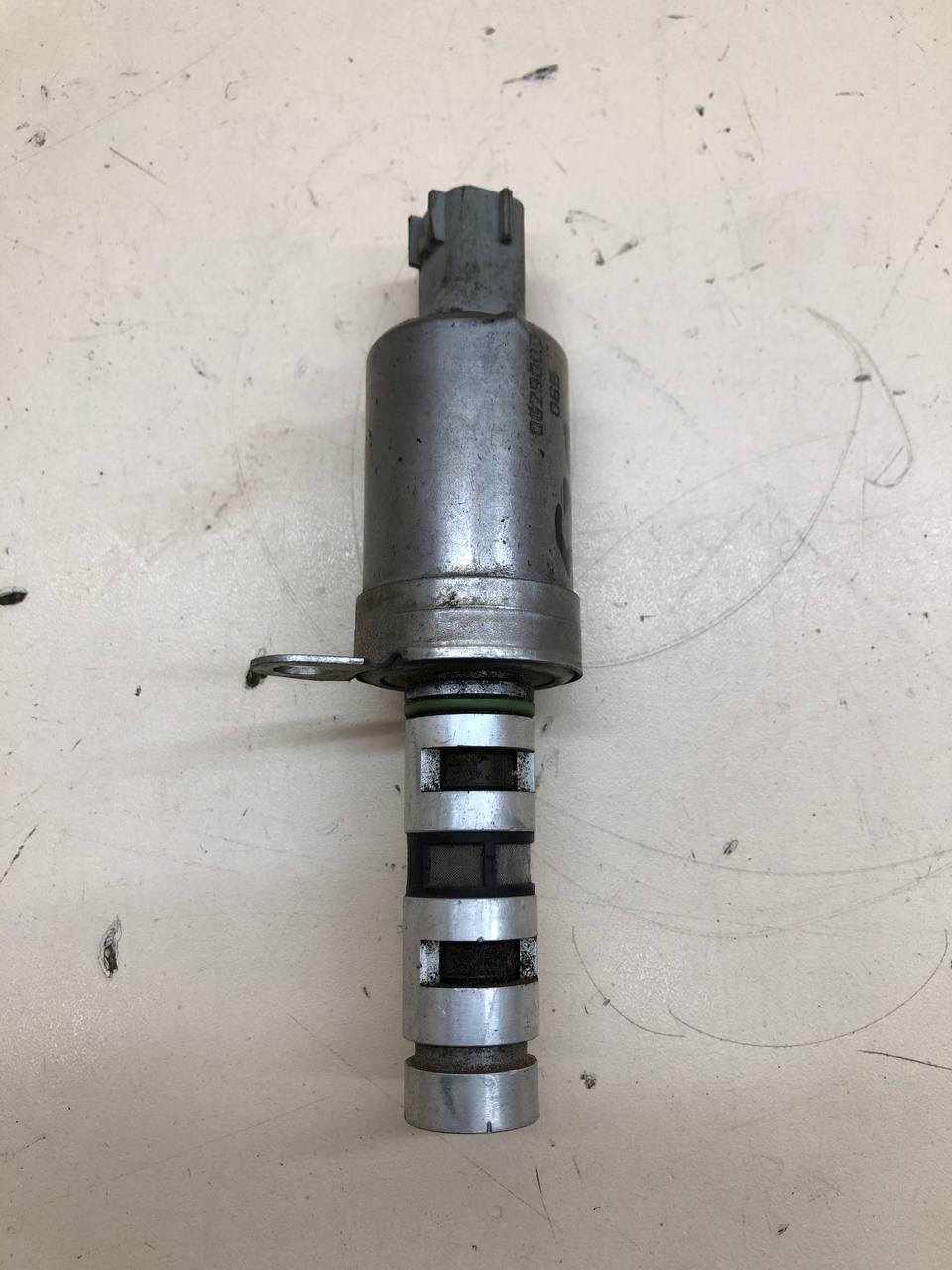 Клапан электромагн. изменения фаз ГРМ Nissan Note (E11) 2006-2013