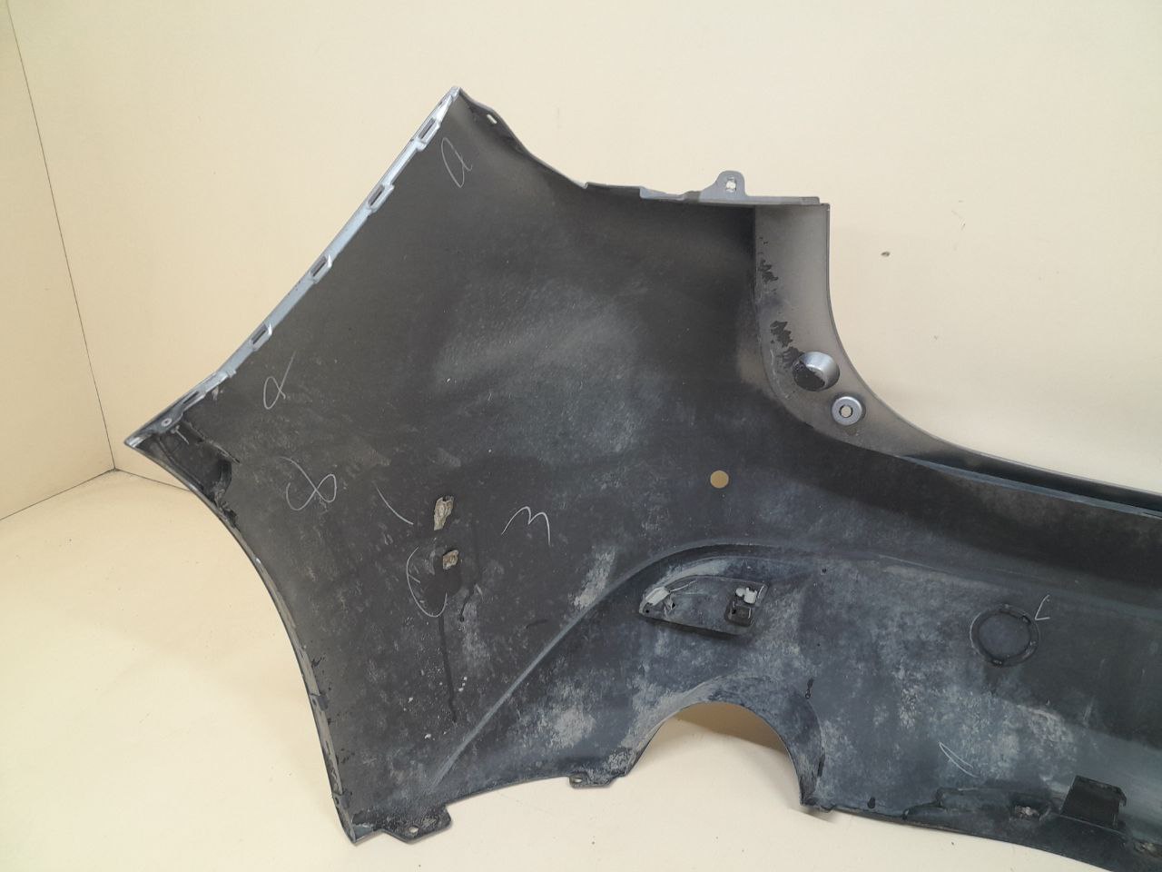 Бампер задний Mazda Mazda 3 (BM) 2013-2016 Бампер задний Mazda Mazda 3 (BM) 2013-2016