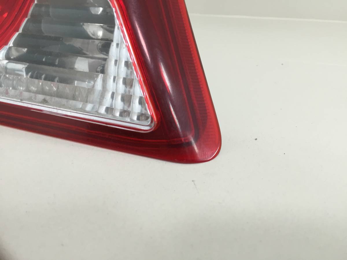 Фонарь задний внутренний левый Honda Civic 4D 2006-2012