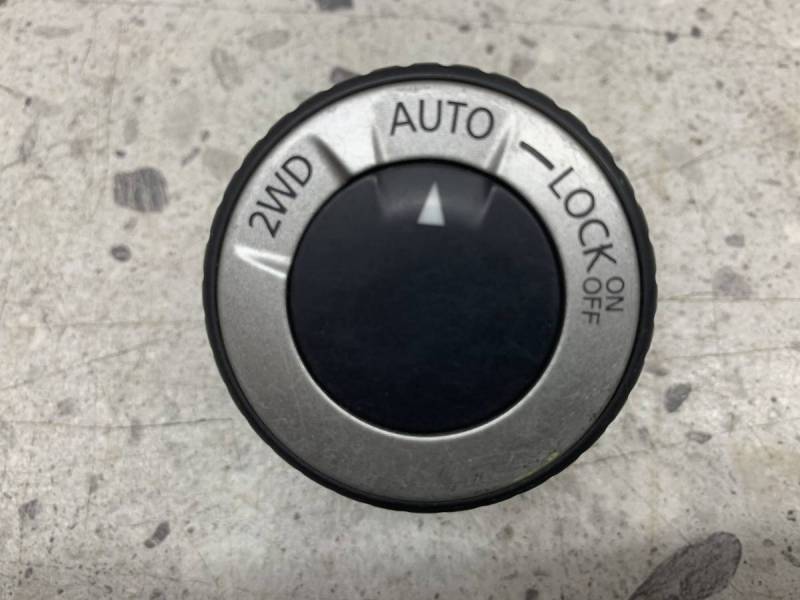 Кнопка блокировки дифференциала Nissan Qashqai (J10) 2006-2013