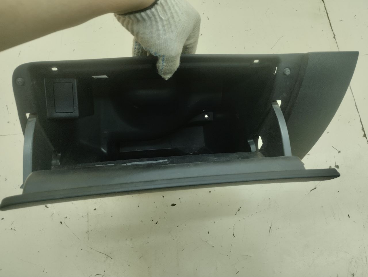 Бардачок Skoda Rapid 2012-2020