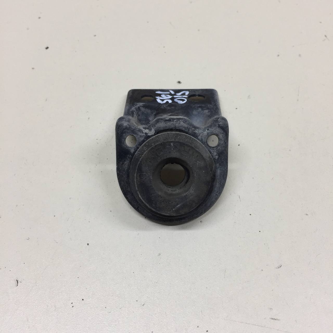 Кронштейн радиатора Hyundai Solaris (RB) 2010-2017