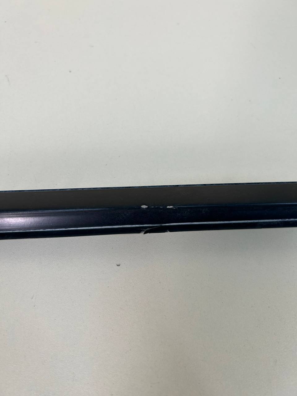 Молдинг лобового стекла Hyundai Sonata 6 (YF) 2010-2014