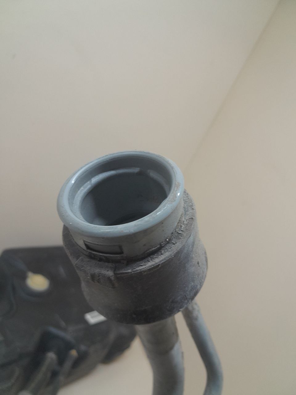 Бак топливный Ford Fusion (JU) 2002-2012 Бак топливный Ford Fusion (JU) 2002-2012