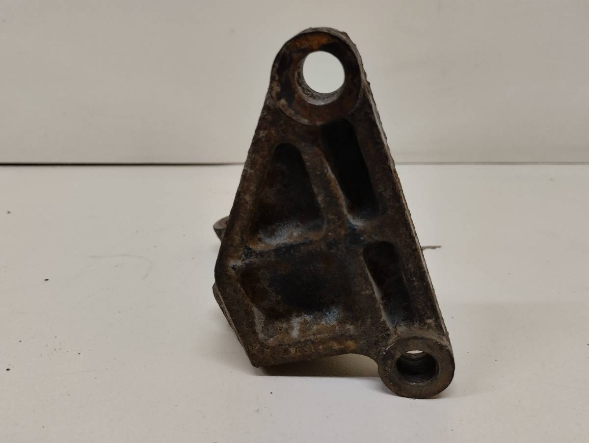 Опора раздаточной коробки Hyundai ix55 2007-2013 Опора раздаточной коробки Hyundai ix55 2007-2013