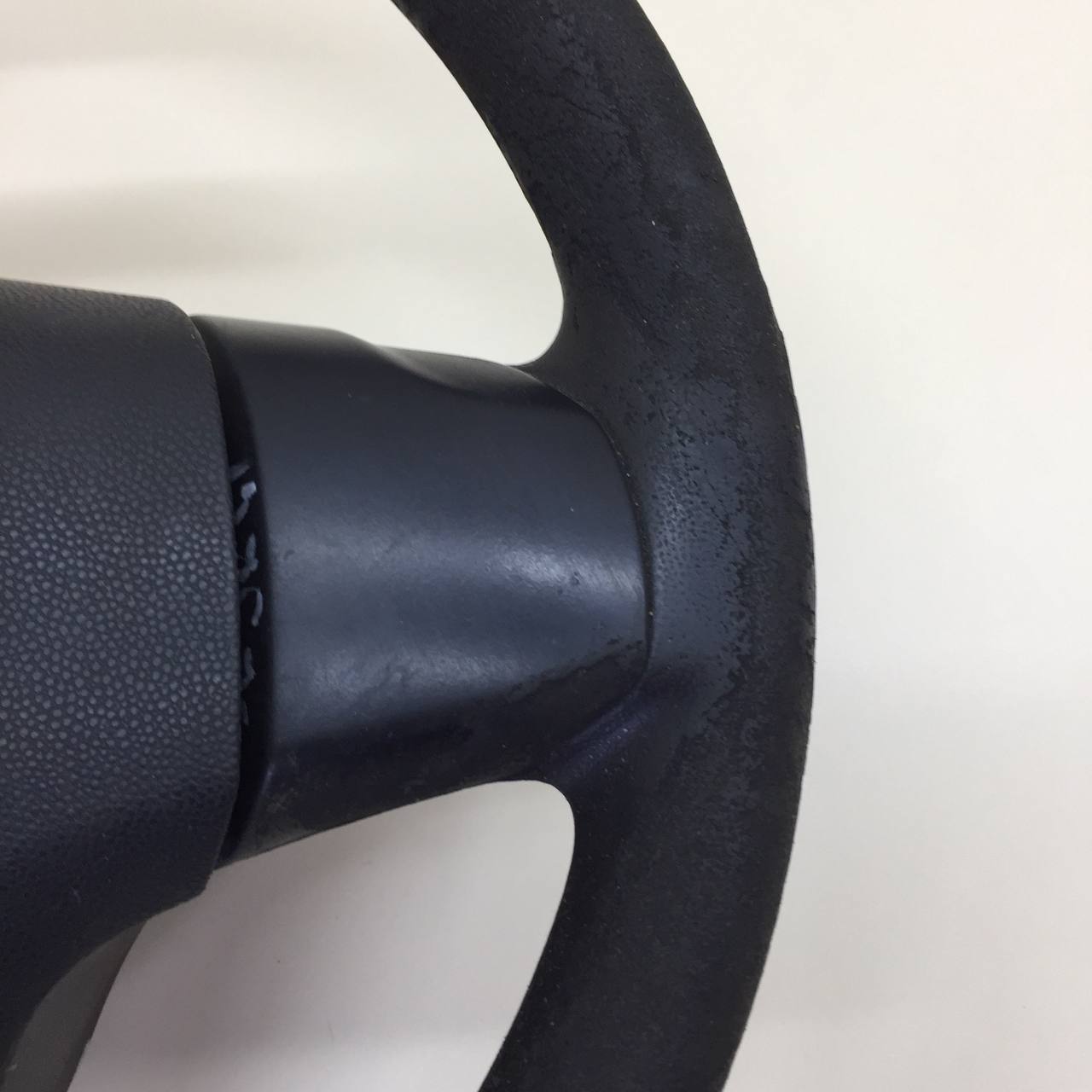 Рулевое колесо без AIR BAG Chevrolet Niva 2009-2020