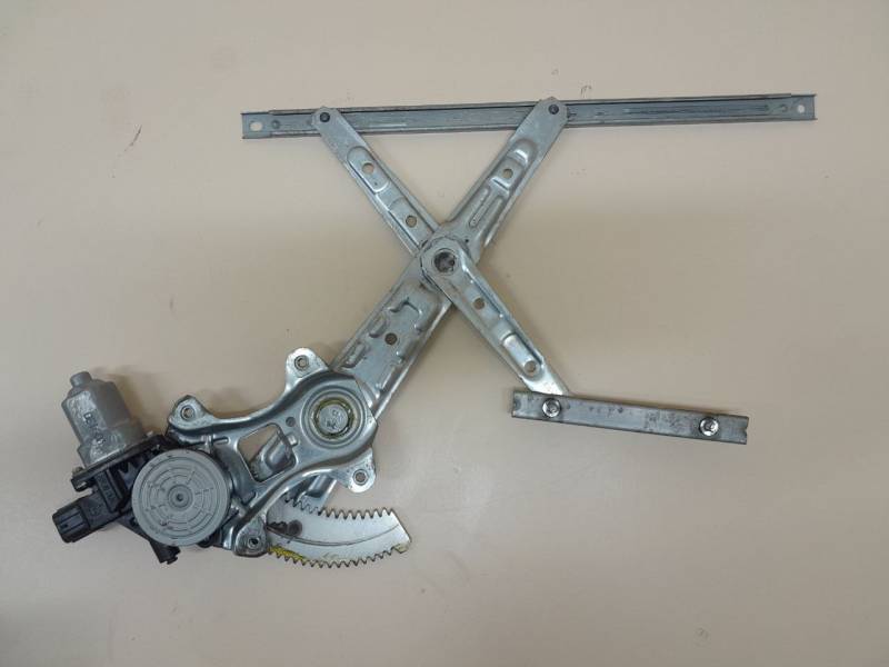 Стеклоподъемник электр. задний правый Mitsubishi Outlander (GF) 2012>