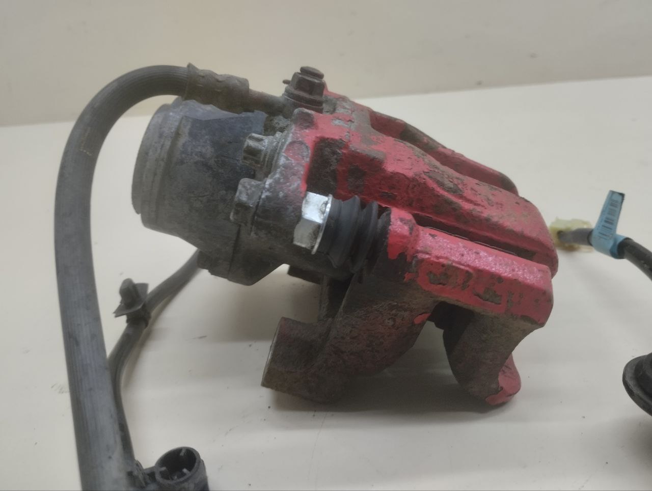 Суппорт задний правый Kia Optima 3 (TF) 2010-2015