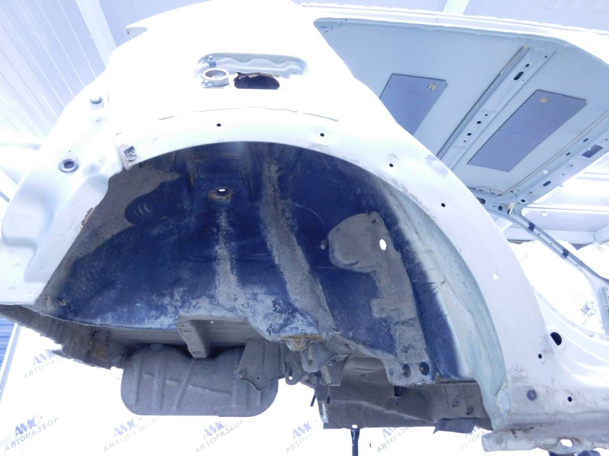 Крыло заднее правое Renault Sandero 2009-2014