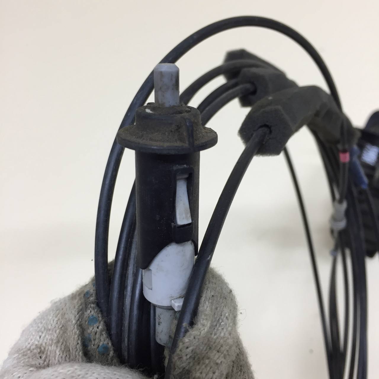 Ручка открывания багажника Toyota Corolla E150 2006-2013