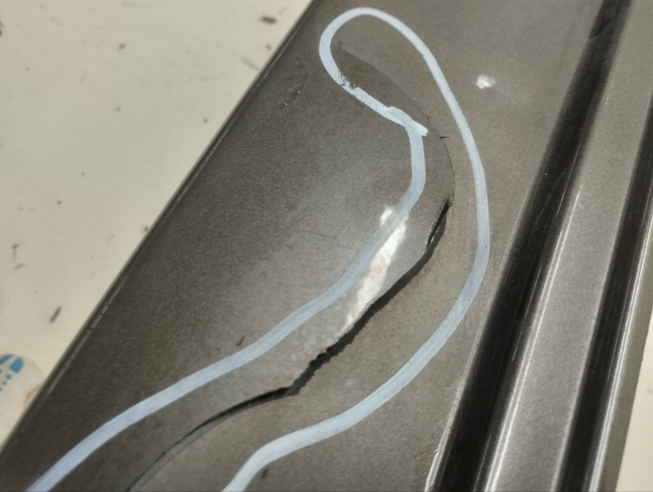 Бампер задний Kia Sorento (XM) 2009-2021