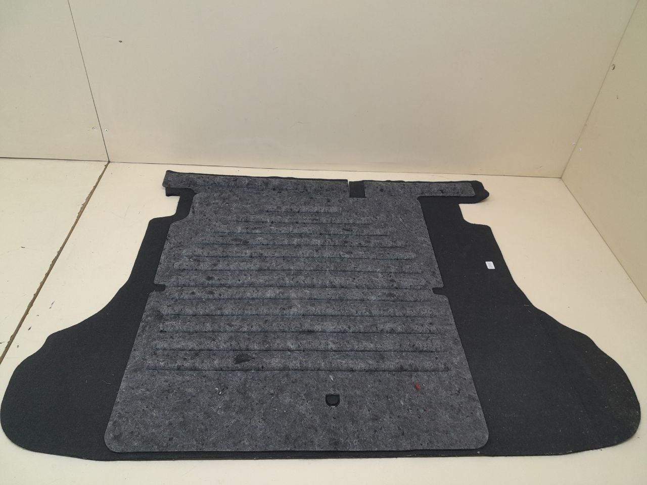 Пол багажника Lada Vesta 2015>